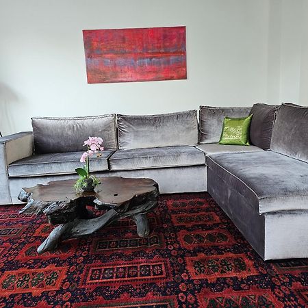 Moderne Doppelhaushaelfte In Oppenheim Villa Екстериор снимка